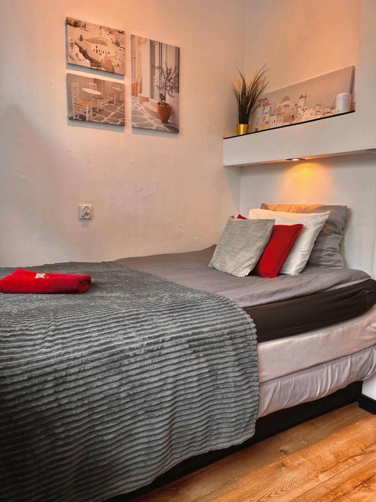 Petit 1 Bed Room Condo Warszawa Center エクステリア 写真